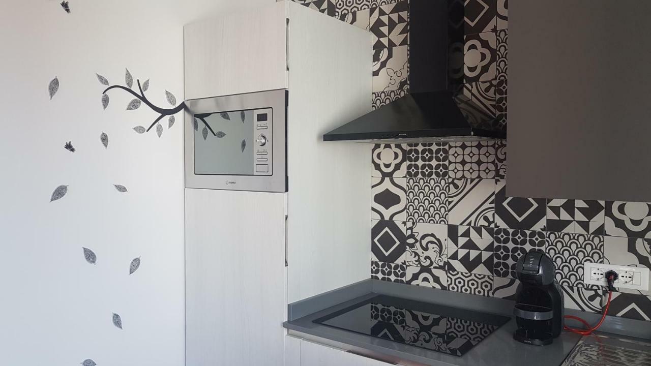Lele Rooms San Lorenzo Roma Exterior foto